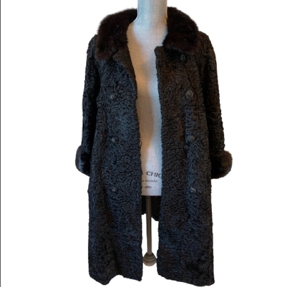 Elsa Schiaparelli Vintage Persian Lamb/Mink Coat - Picture 3 of 12